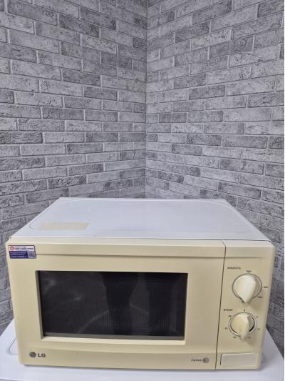 Микроволновая печь LG MS 1947